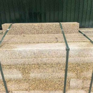 淄博 黄金麻花岗岩石材机切面栏杆料半成品