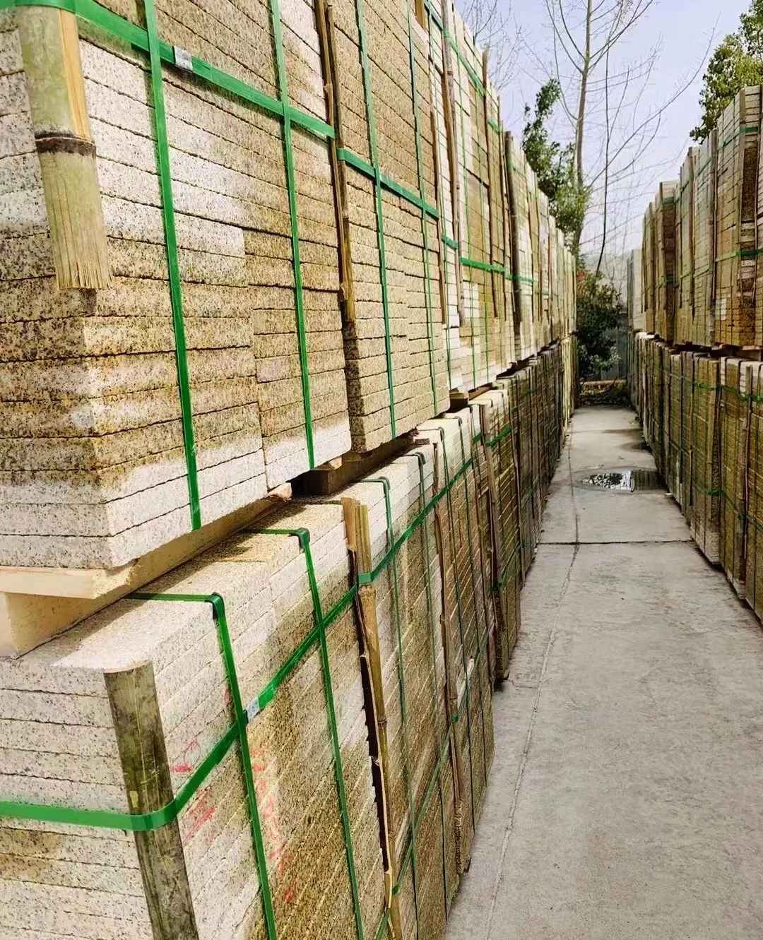 淄博 黄金麻花岗岩荔枝面地铺石