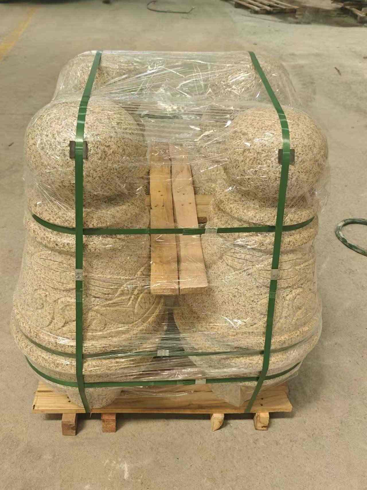 淄博 黄金麻异形定制雕花——棒棒糖挡车柱