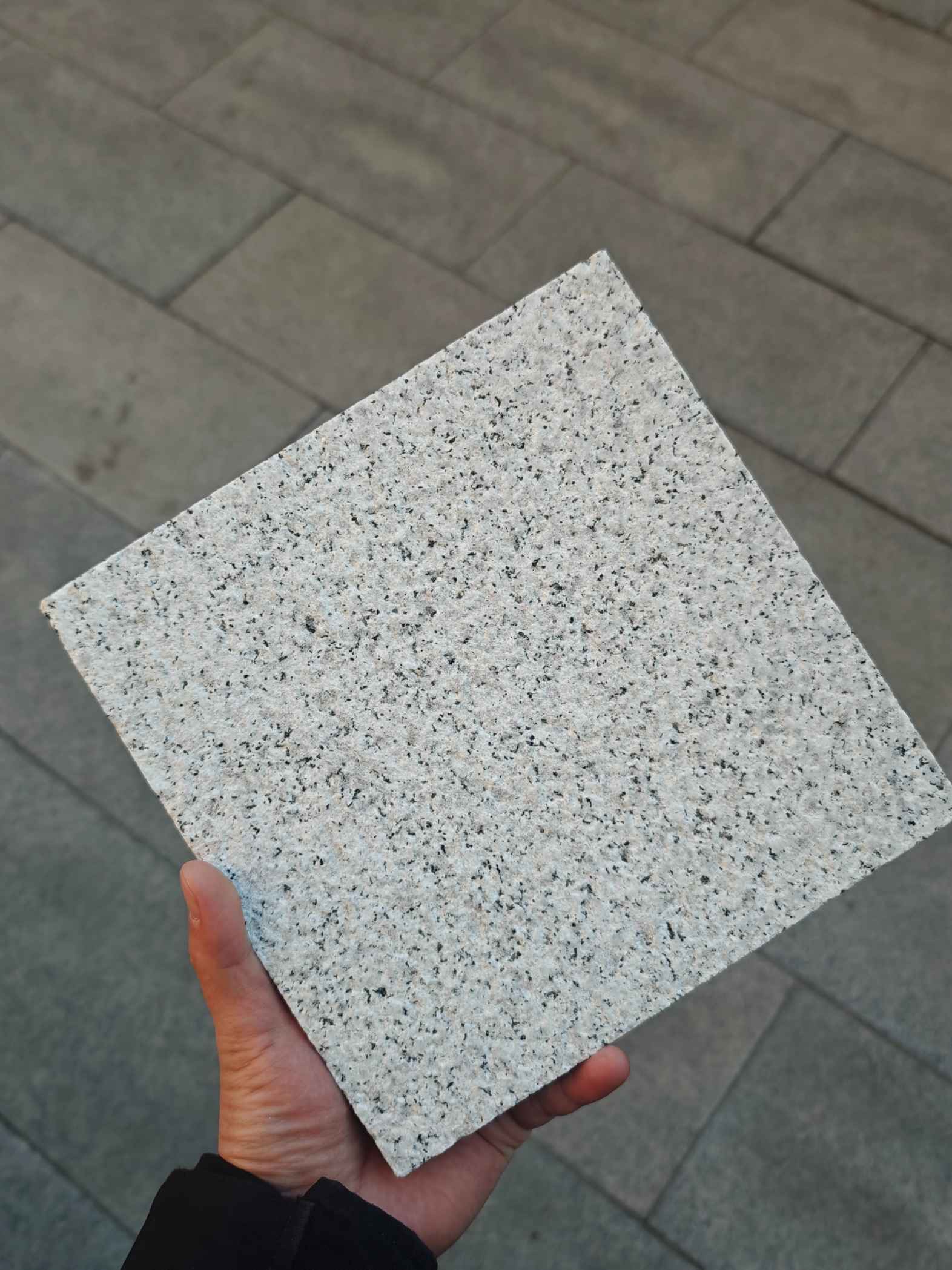 淄博 白麻荔枝面花岗岩石材