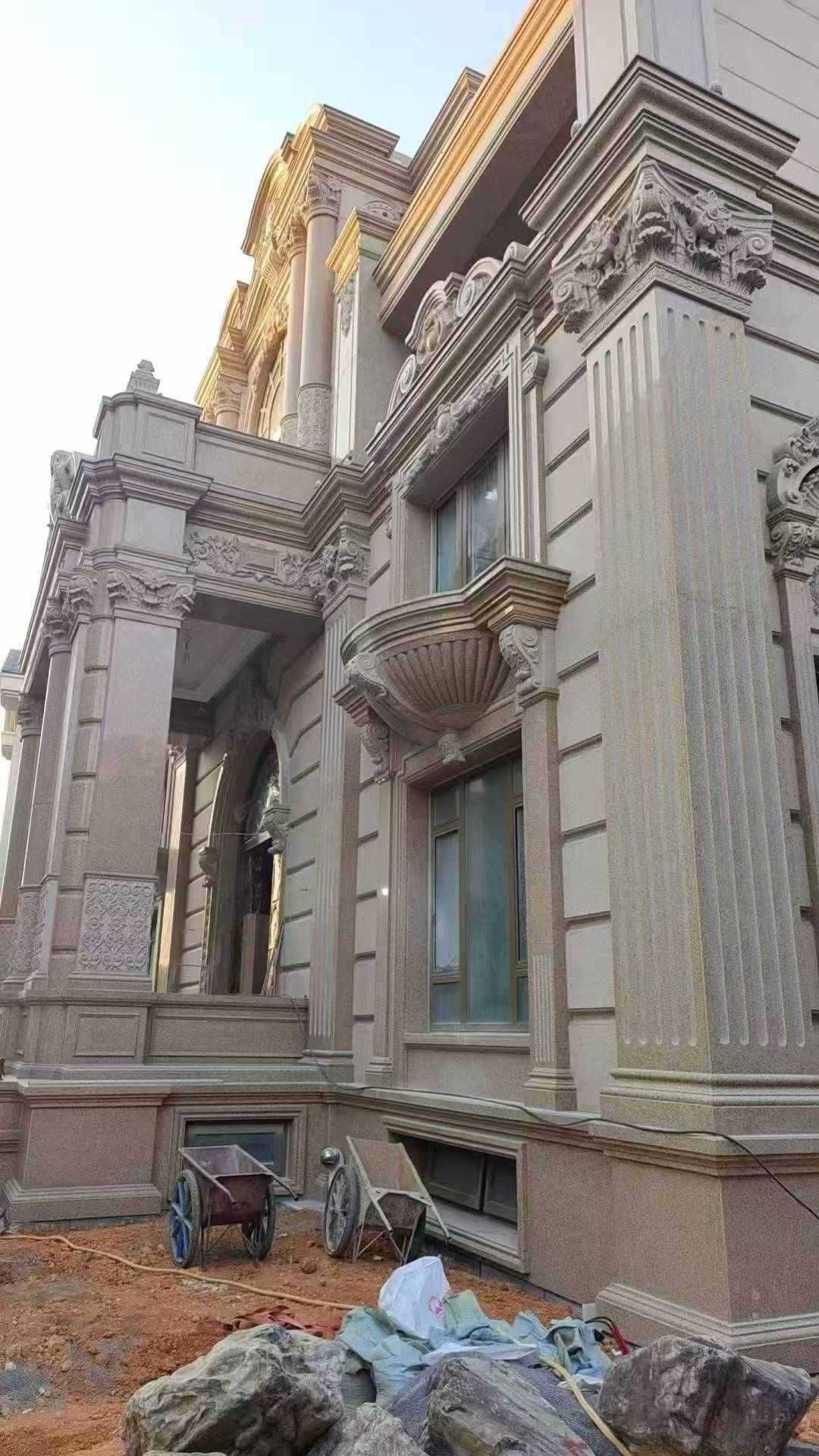 淄博 黄金麻花岗岩光面别墅外墙干挂施工完成