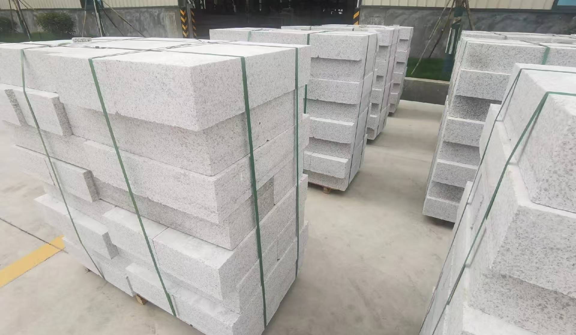 淄博 白麻花岗岩路沿石，立缘石，平缘石，路牙石，道牙石，马路牙子等