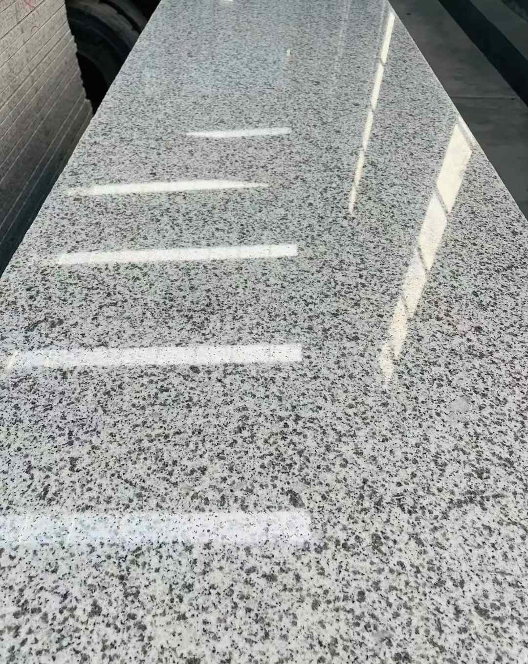 淄博 白麻花岗岩光面毛板